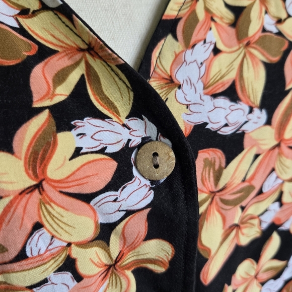 HILO HATTIE | Vintage Hawaiian Tee w/ Pineapple Print sz XL - Picture 4 of 7